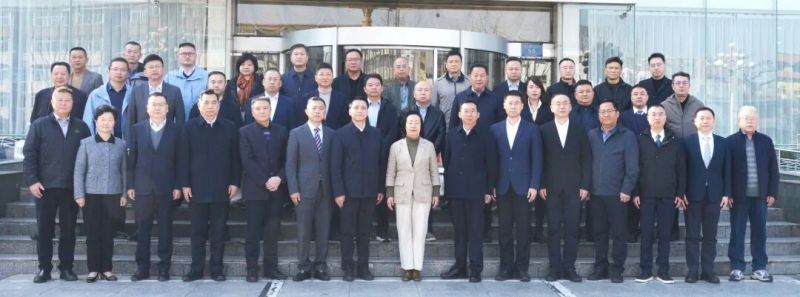 集團(tuán)公司參加中國(guó)道路運(yùn)輸協(xié)會(huì)客運(yùn)與站場(chǎng)分會(huì)2026年第一次負(fù)責(zé)人辦公會(huì)議